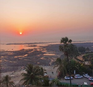 2 BHK Apartment – Exterior View View at Bandra West - for Rent