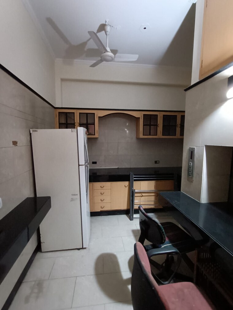 Kitchen, gomti nagar 3 Bedroom 2400 Sq.Ft. Independent House In Gomti Nagar Lucknow 9295331