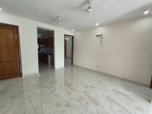 Room in 3 BHK Builder Floor at Huda Staff Colony, Sector 46 – for Rent