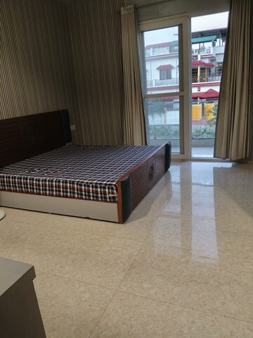 Bedroom in 3 BHK Independent House at Sahastradhara Road – for Rent