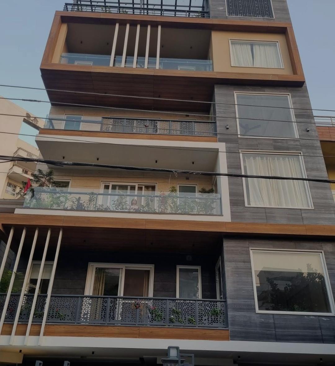 6+ BHK Independent House For Sale in Meremahakalji