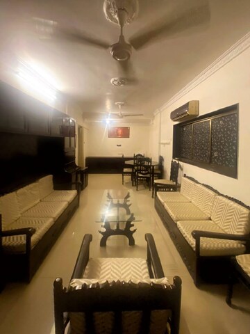 3 BHK Apartment For Rent in Khar West