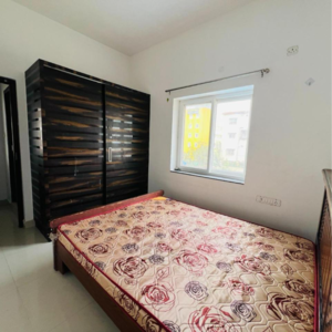 Bedroom in 2 BHK Builder Floor at Kondapur – for Rent
