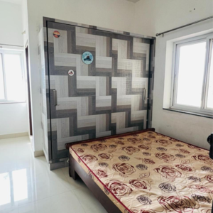 Bedroom in 2 BHK Builder Floor at Kondapur – for Rent