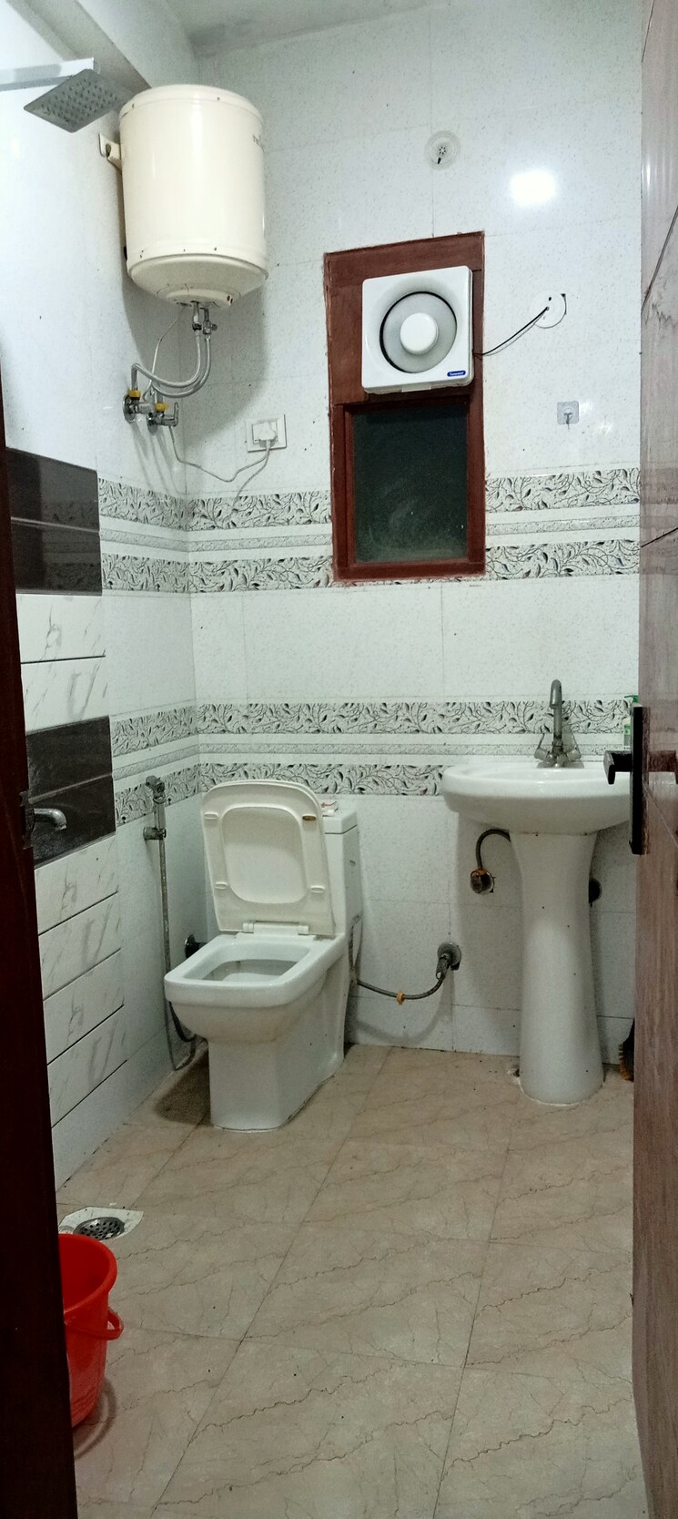 Bathroom, panchsheel vihar 1 Bedroom 500 Sq.Ft. Builder Floor In Panchsheel Vihar Delhi 9295343