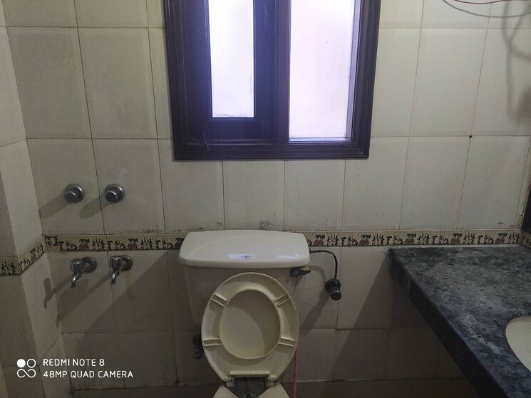 Bathroom, malviya nagar 3 Bedroom 1500 Sq.Ft. Builder Floor In Malviya Nagar Delhi 9295382