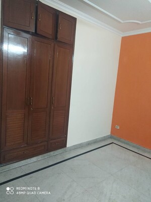 Room in 3 BHK Builder Floor at Malviya Nagar – for Rent