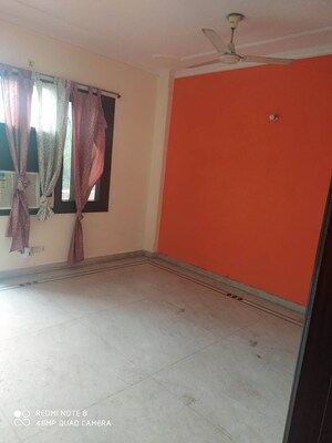 Room in 3 BHK Builder Floor at Malviya Nagar – for Rent