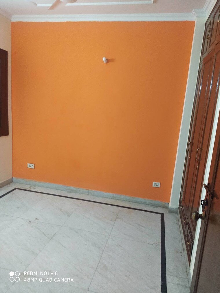 Room, malviya nagar 3 Bedroom 1500 Sq.Ft. Builder Floor In Malviya Nagar Delhi 9295382