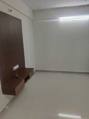 Room in 1 BHK Apartment at S V Residency Bellandur, Bellandur – for Rent