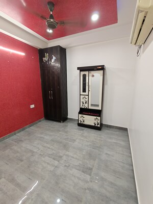 Room in 3 BHK Builder Floor at Khirki Extension – for Rent