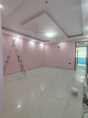 Room in 3 BHK Builder Floor at Malviya Nagar – for Sale