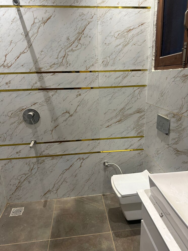 Attached Bathroom, sector 123 3 Bedroom 103 Sq.Yd. Independent House In Sector 123 Mohali 9295412