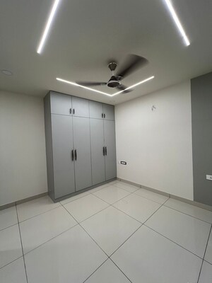 Room in 2 BHK Apartment at My Home Krishe, Financial District – for Rent