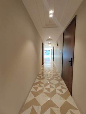 Building Lobby in 3 BHK Builder Floor at Malviya Nagar – for Rent
