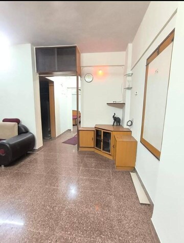 Furnished Amenities in 1 BHK Apartment at Krishna Kunj CHS Bhayander East, Bhayandar East – for Rent