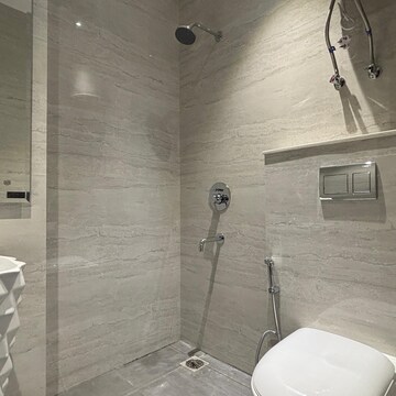 Bathroom in 1 BHK Independent House at Gurugram CGHS, Sector 56 – for Rent