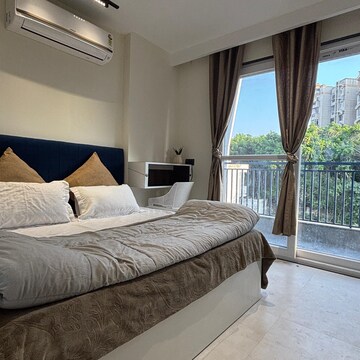 Bedroom in 1 BHK Independent House at Gurugram CGHS, Sector 56 – for Rent