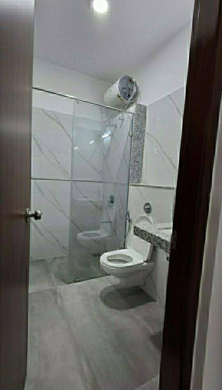 Bathroom, viman nagar 3 Bedroom 1250 Sq.Ft. Apartment In Viman Nagar Pune 9295471