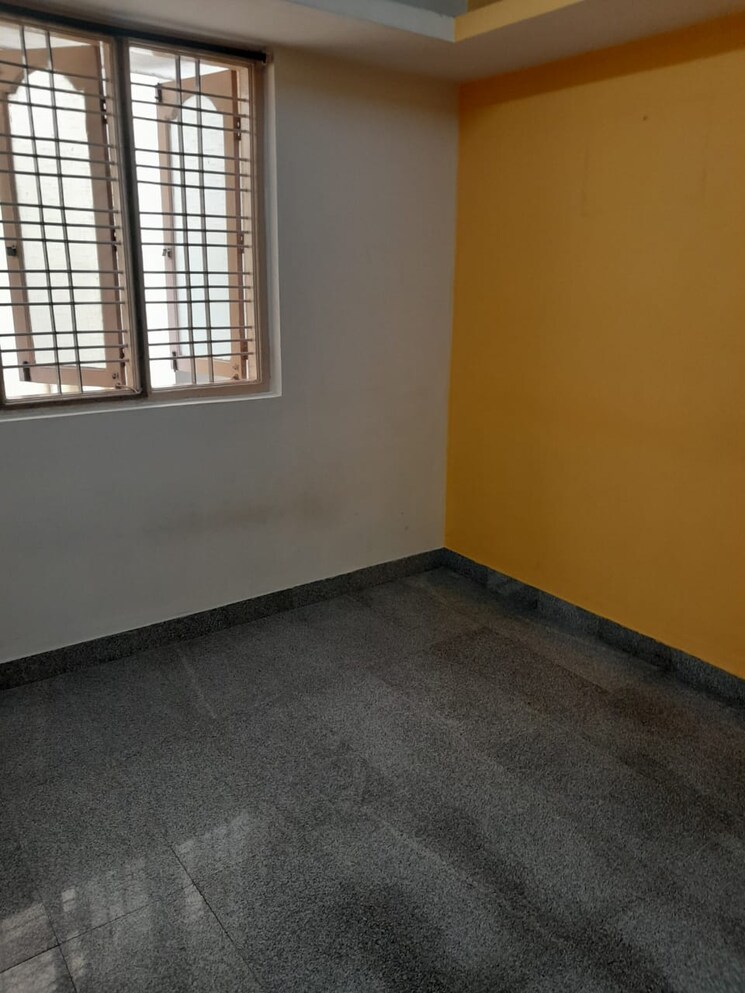 Room, koramangala 2 Bedroom 600 Sq.Ft. Builder Floor In Koramangala Bangalore 9295479
