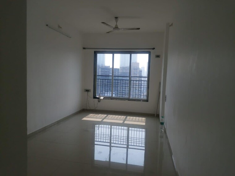 Room, sugee-sadan 1 Bedroom 475 Sq.Ft. Apartment In Dadar West Mumbai 9295485