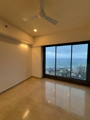 Room in 3 BHK Apartment at Lodha Seamont, Malabar Hill – for Rent