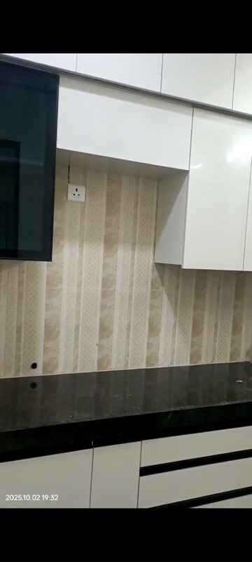 Kitchen in 2 BHK Apartment at Sheth Zuri, Laxmi Nagar – for Rent
