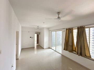 Room in 3 BHK Apartment at Gera World of Joy, Kharadi – for Rent
