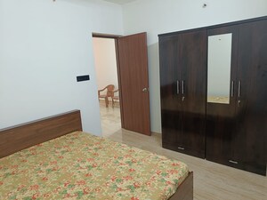 2 BHK Apartment For Sale in Amanora Gold Towers, Hadapsar