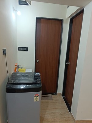 Furnished Amenities in 2 BHK Apartment at Amanora Gold Towers, Hadapsar – for Sale