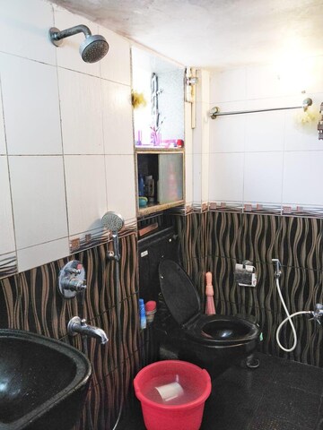 Bathroom in 1 BHK Apartment at Jamnotri Apartment, Khar West – for Rent
