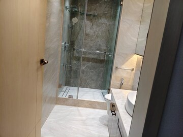 Bathroom in 3 BHK Apartment at Lokhandwala Minerva Mahalaxmi, Mahalaxmi – for Rent