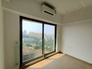 Room in 3 BHK Apartment at Kanakia Silicon Valley, Powai – for Rent