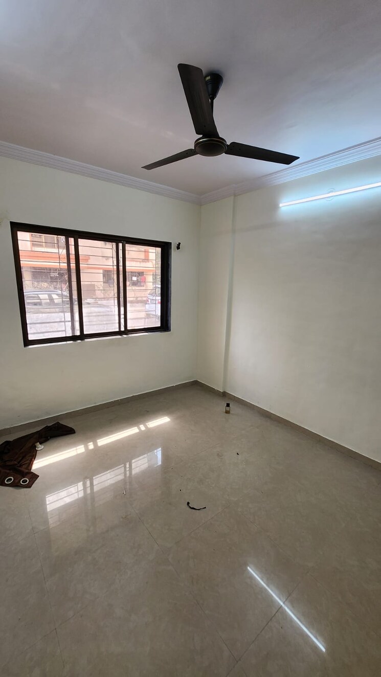 Room, rajaram-sukur-sapphire 1 Bedroom 450 Sq.Ft. Apartment In Ghodbunder Road Thane 9295616