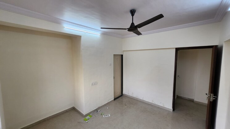 Room, rajaram-sukur-sapphire 1 Bedroom 450 Sq.Ft. Apartment In Ghodbunder Road Thane 9295616