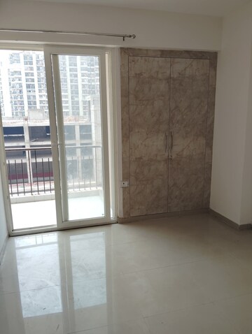 2 BHK Apartment For Rent in JNC The Park, Sector 16c Greater Noida