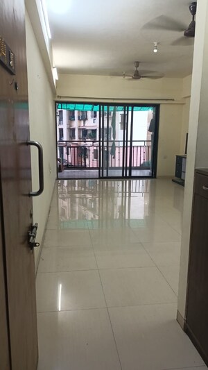 3 BHK Apartment For Rent in Lodha Paradise, Majiwada