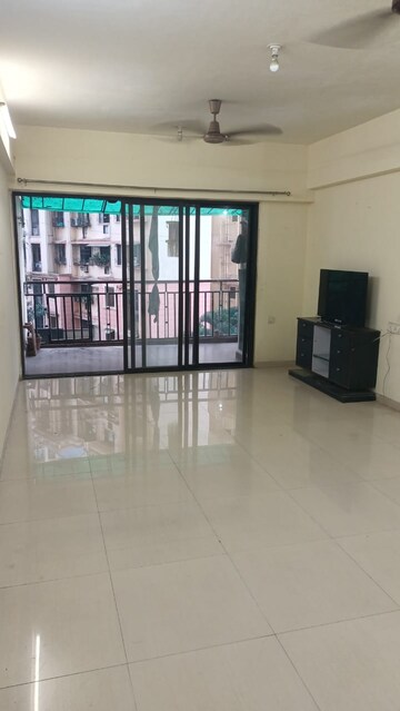 Master Bedroom in 3 BHK Apartment at Lodha Paradise, Majiwada – for Rent