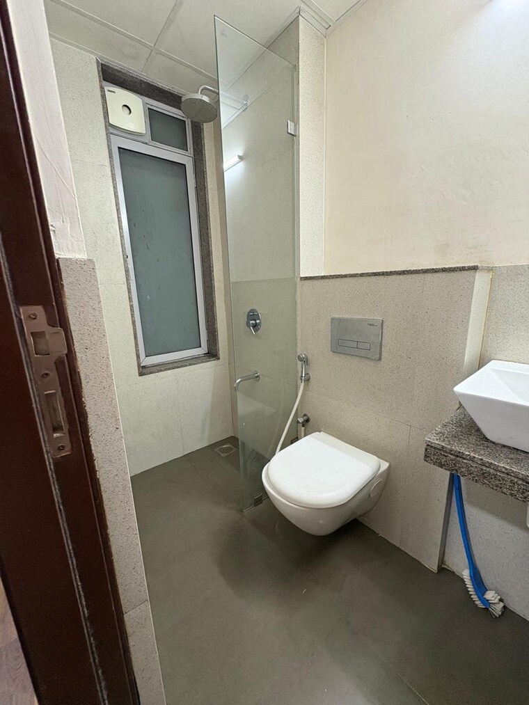 Bathroom, bhoomi-acres 2 Bedroom 650 Sq.Ft. Apartment In Thane West Thane 9295632