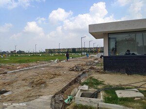  Plot For Sale in Huda