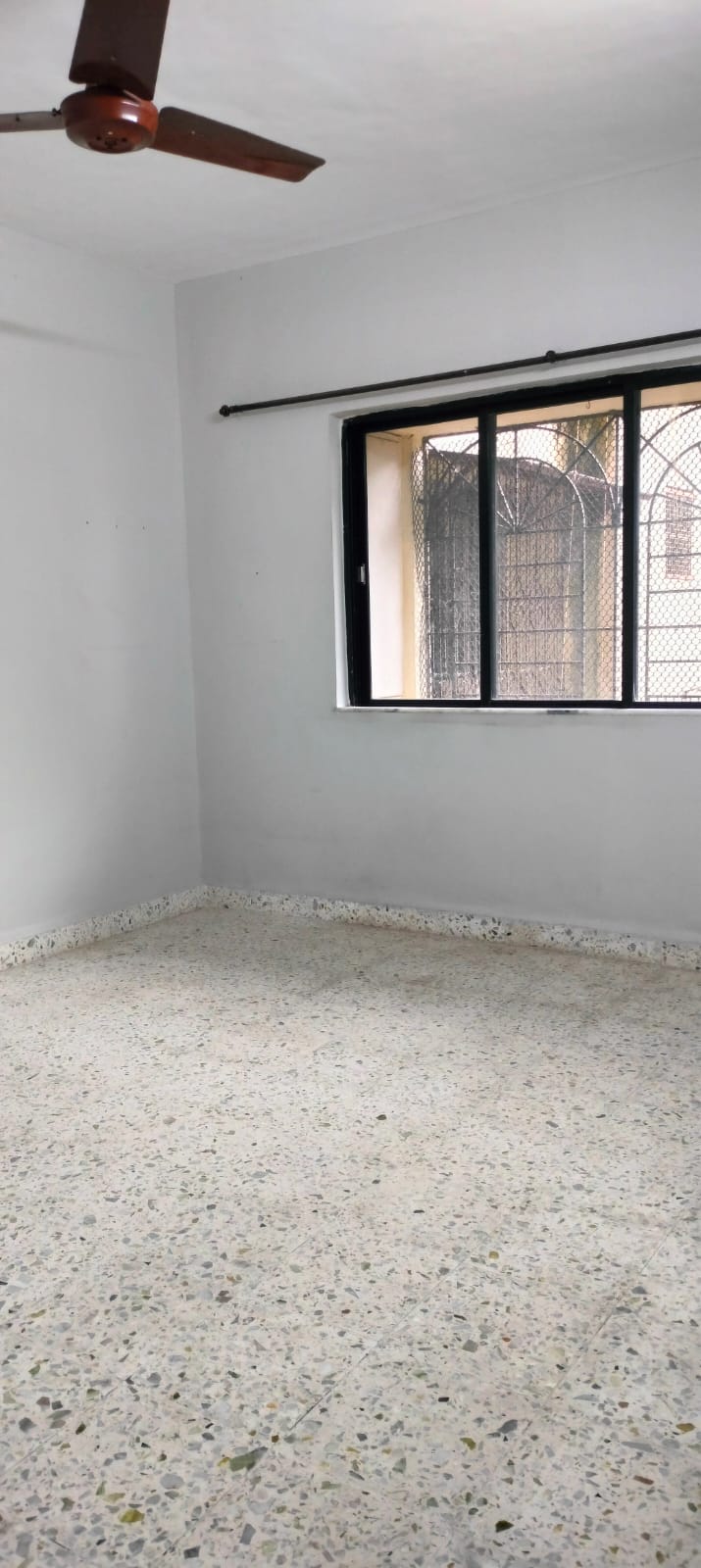2 BHK + Extra Room Apartment For Rent in Paridhi CHS