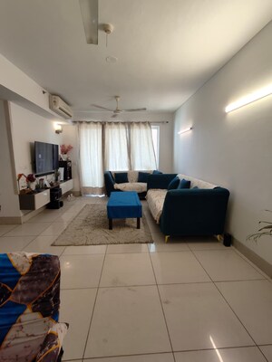 Living Room in 4 BHK Builder Floor at Unitech South City 1, South City 1 – for Sale