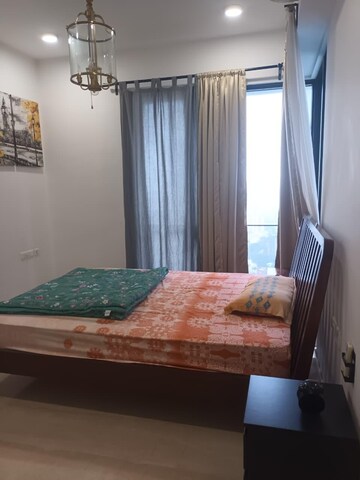 Bedroom in 3 BHK Apartment at Worli – for Rent