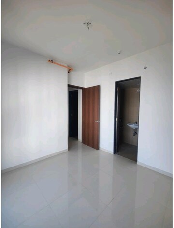 Room in 1 BHK Apartment at Runwal Eirene, Balkum Pada – for Sale