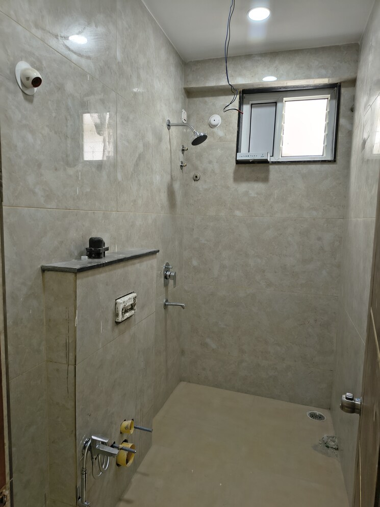 Bathroom, mani-enclave-yapral 5 Bedroom 4800 Sq.Ft. Villa In Yapral Hyderabad 9295702