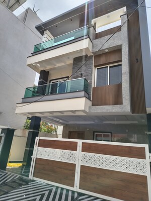 Staircase in 5 BHK Villa at Mani Enclave Yapral, Yapral – for Sale