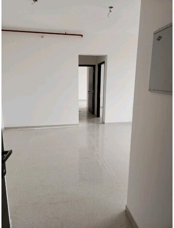 Room in 2 BHK Apartment at Rosa Manhattan, Ghodbunder Road – for Sale