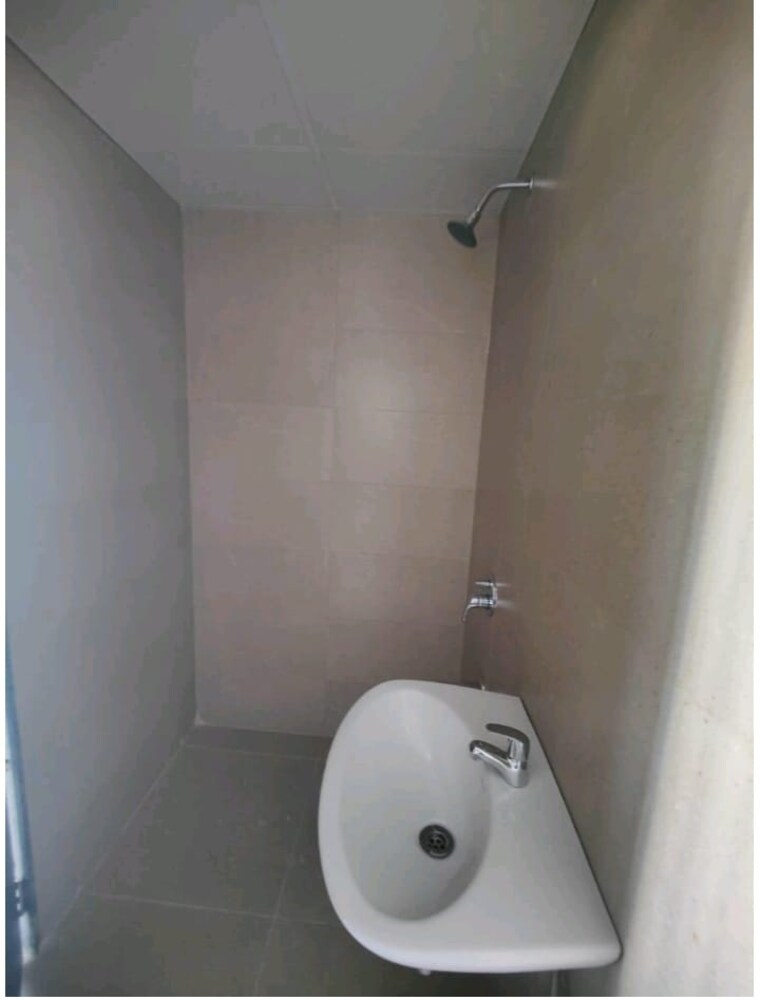 Bathroom, runwal-eirene 1 Bedroom 422 Sq.Ft. Apartment In Balkum Pada Thane 9295713