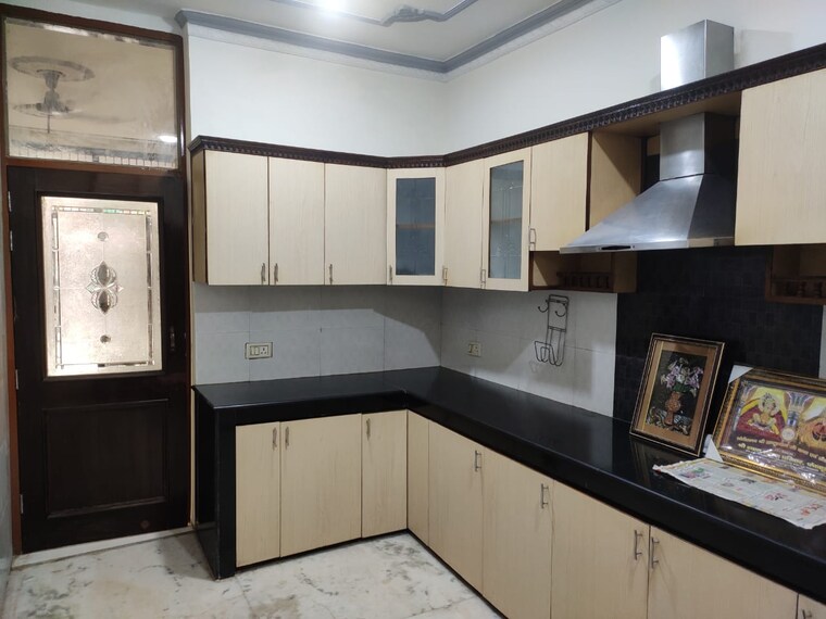 Kitchen, baltana 6 Bedroom 165 Sq.Yd. Independent House In Baltana Zirakpur 9295741
