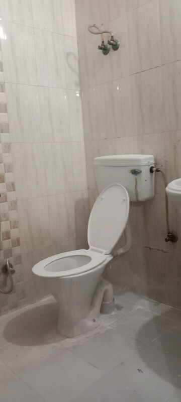 Bathroom in 2 BHK Builder Floor at Saket – for Rent